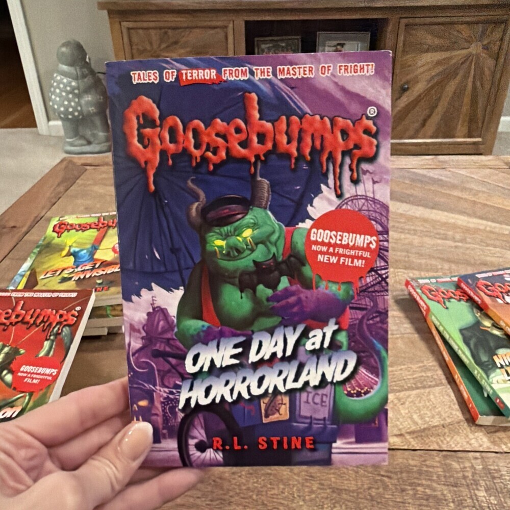 Goosebumps R. L. Stine Paperback Books 2015-2016 Lot of 20 Books - Picture 15 of 16